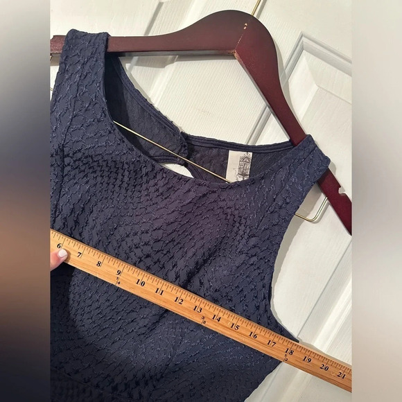 BIRDCAGE Anthropologie Navy Blue Sleeveless Cocktail Dress LARGE Back Cut Out - Picture 4 of 14